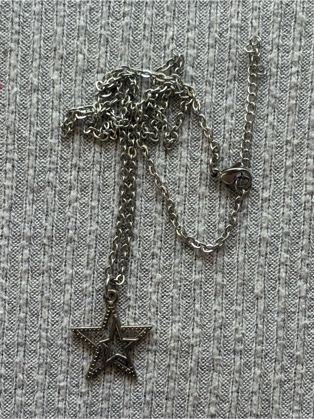 Vintage silver tone double intertwined star pendant adjustable chain necklace